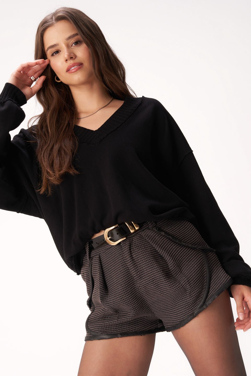 Arya v neck sweatshirt - Heart On A Hanger