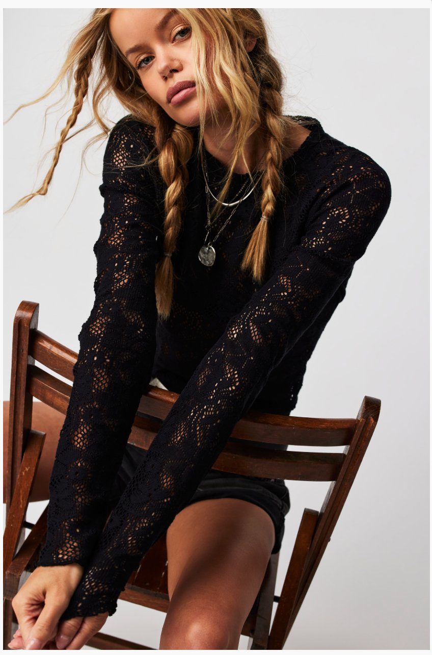 In the meadow tee - Heart On A Hanger