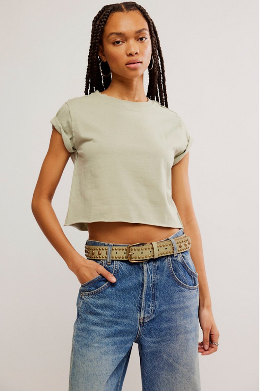 The perfect tee in green tea leaves - Heart On A Hanger