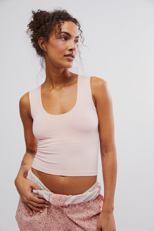 Clean lines muscle cami in pink salt