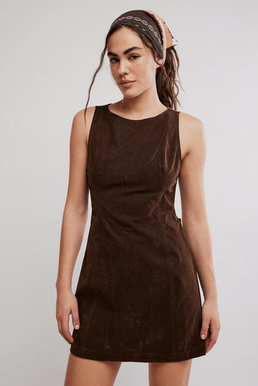 Atlas suede mini in chicory coffee - Heart On A Hanger