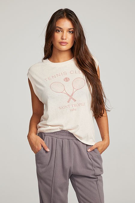 Chaser tennis club - Heart On A Hanger