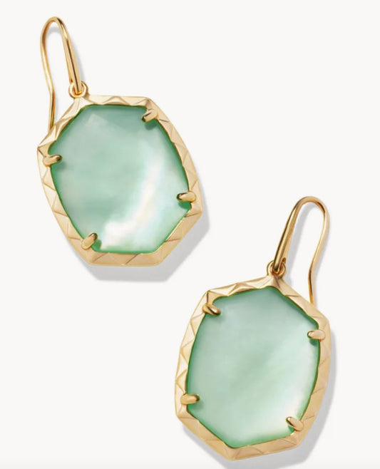 Daphne drop earrings gold light green mother of pearl - Heart On A Hanger