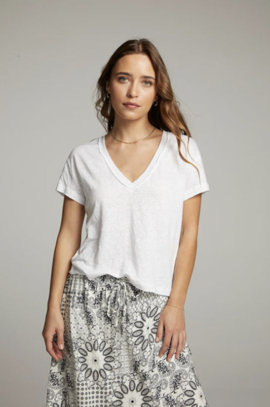 Gator v neck tee - Heart On A Hanger