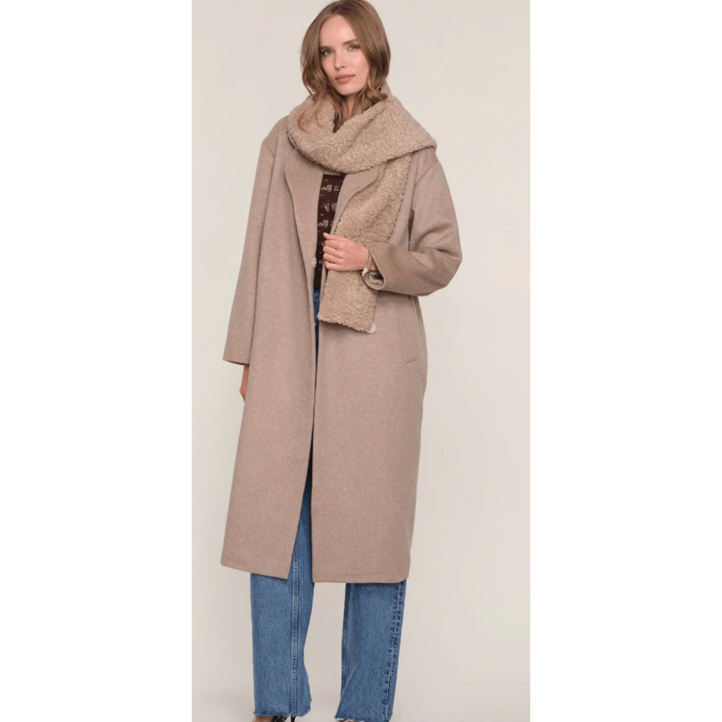 Mate coat - Heart On A Hanger