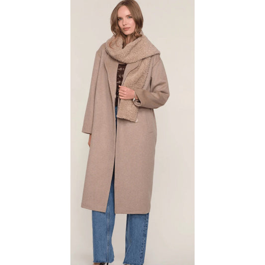 Mate coat - Heart On A Hanger