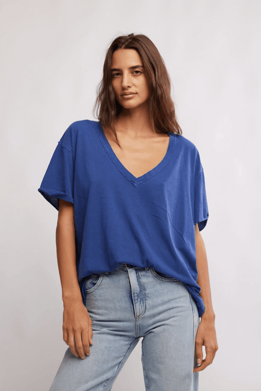 Nina tee v - Heart On A Hanger