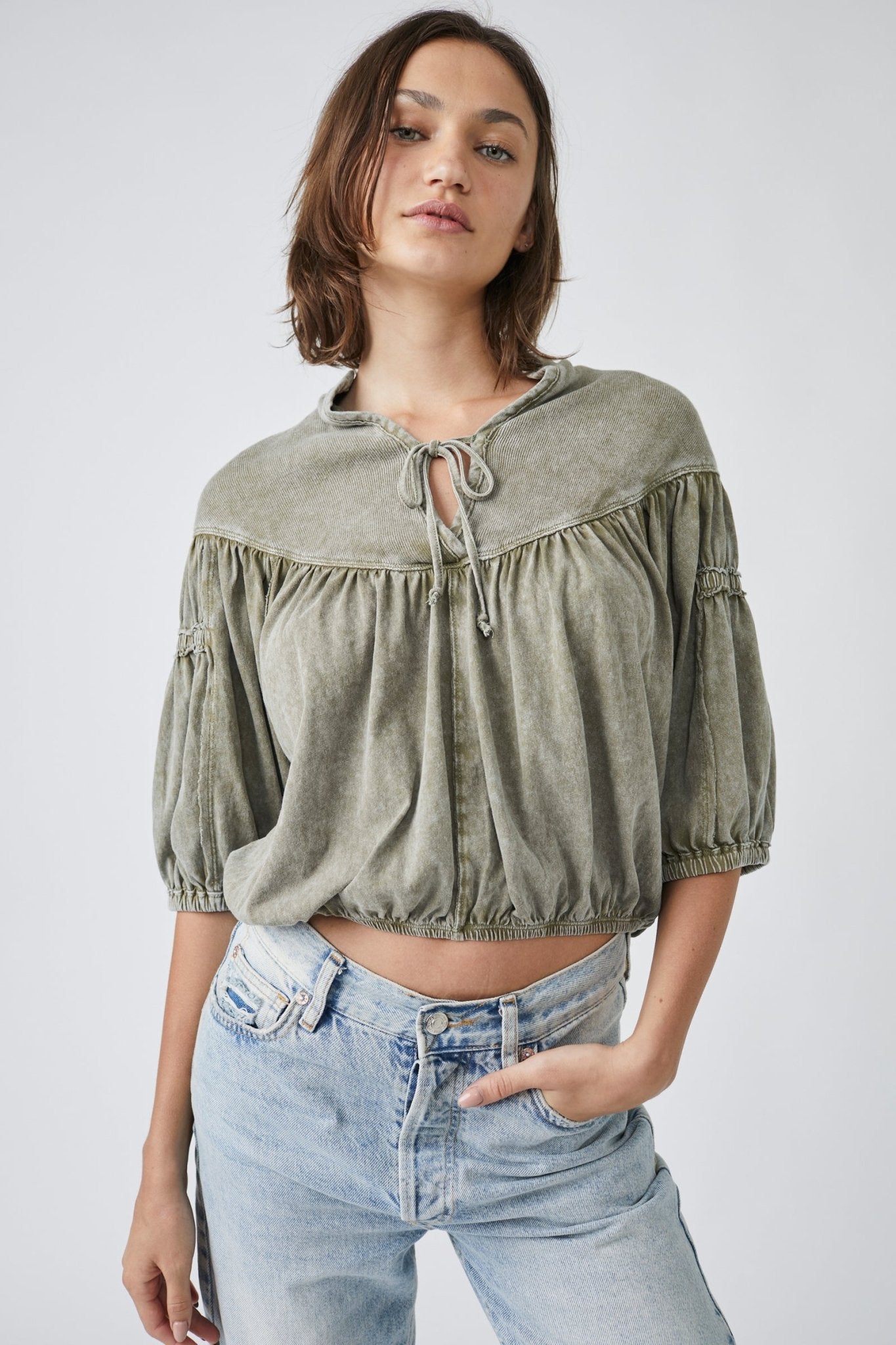 No good alone tee - Heart On A Hanger
