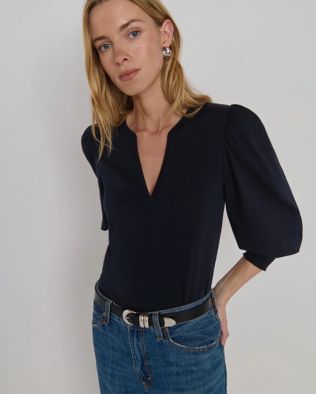 Flora peasant tee in night sky