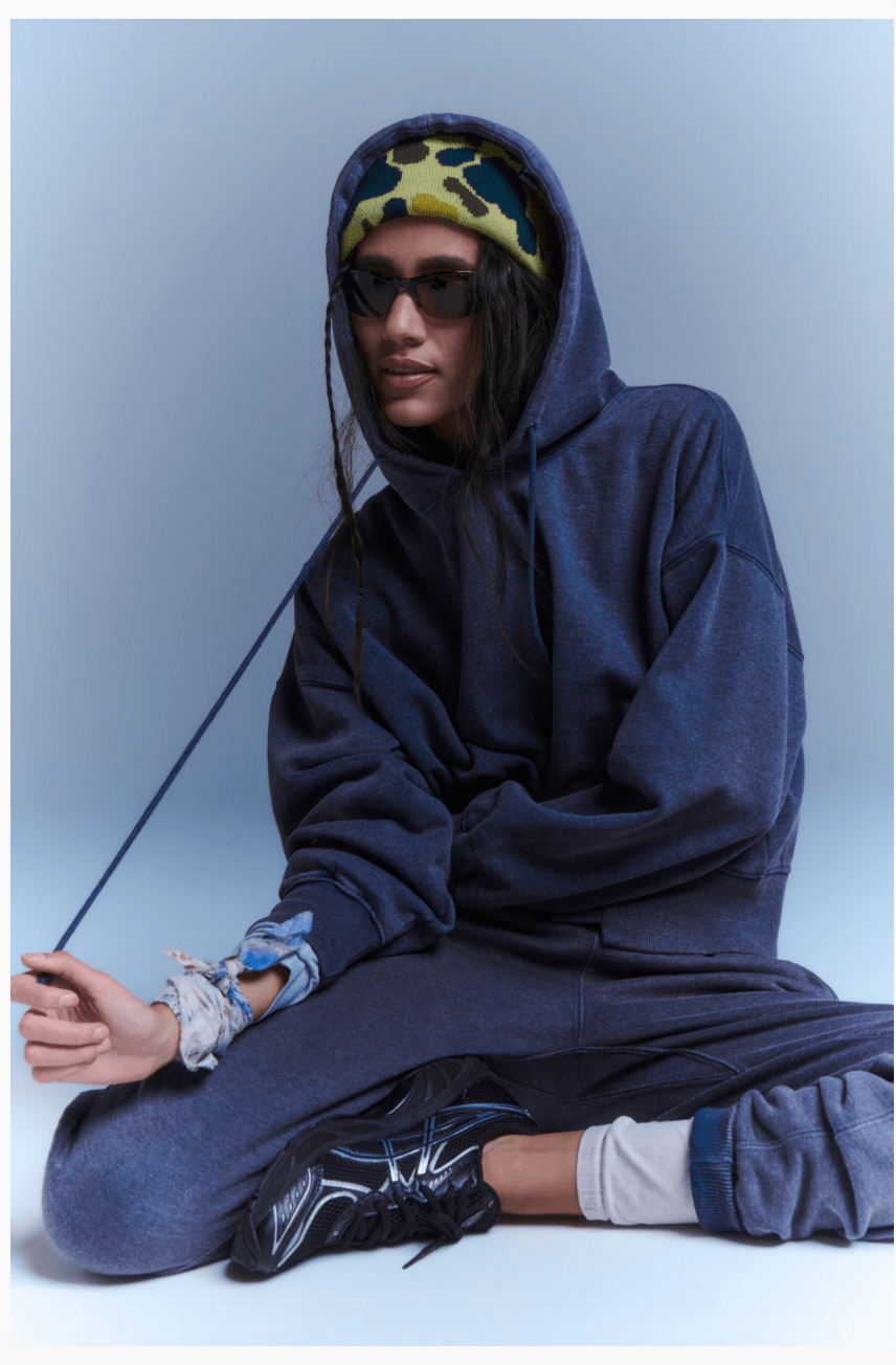 Sandwashed undefeated set in midnight navy - Heart On A Hanger