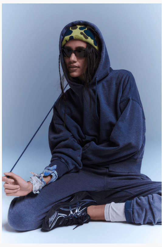 Sandwashed undefeated set in midnight navy - Heart On A Hanger